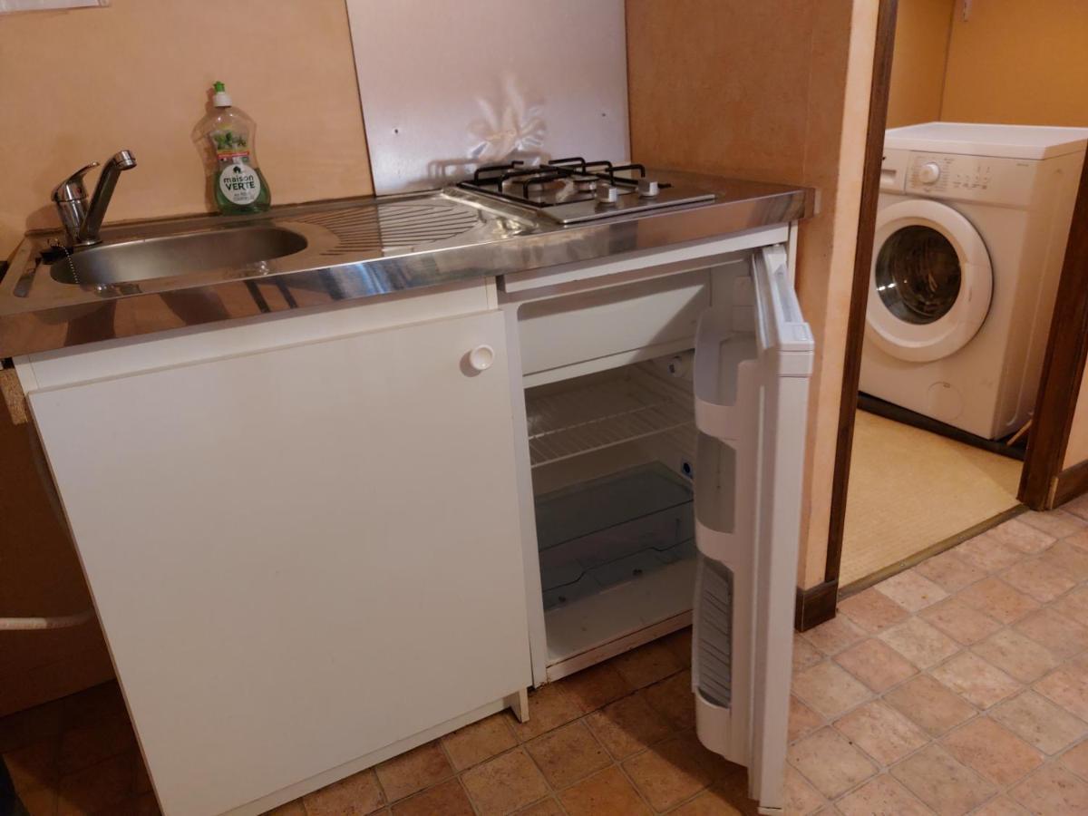 Chambre Familiale Treignac Екстериор снимка